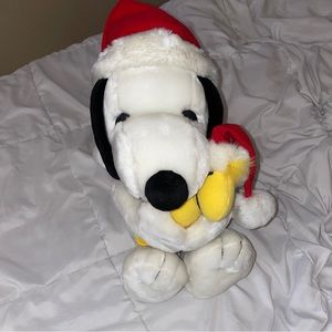 Applause Holiday Snoopy Hugging Woodstock 🎅🏻